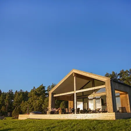 Maasika Willa Palukula (Hiiu)