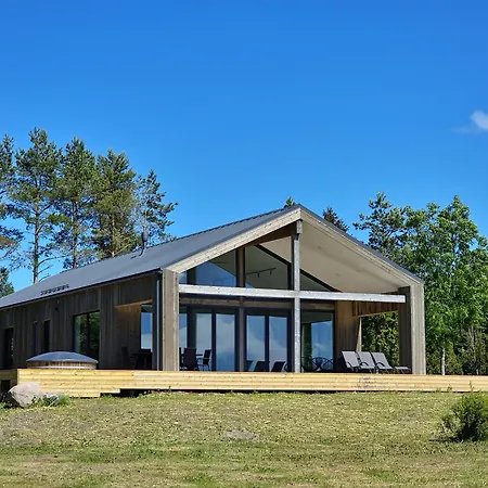 Maasika Villa Palukula (Hiiu)